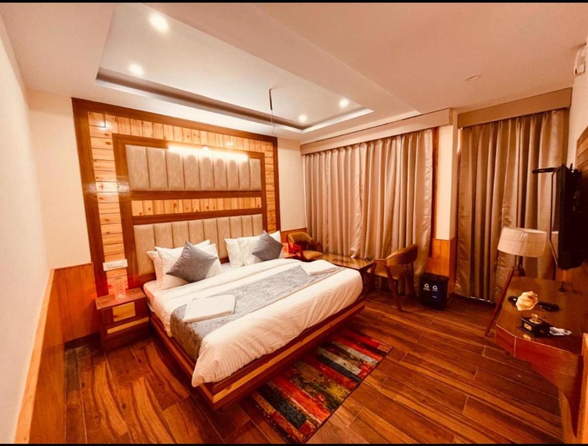 Hotel Lee Green- Best Family Hotel In Darjeeling Дарджилинг Екстериор снимка