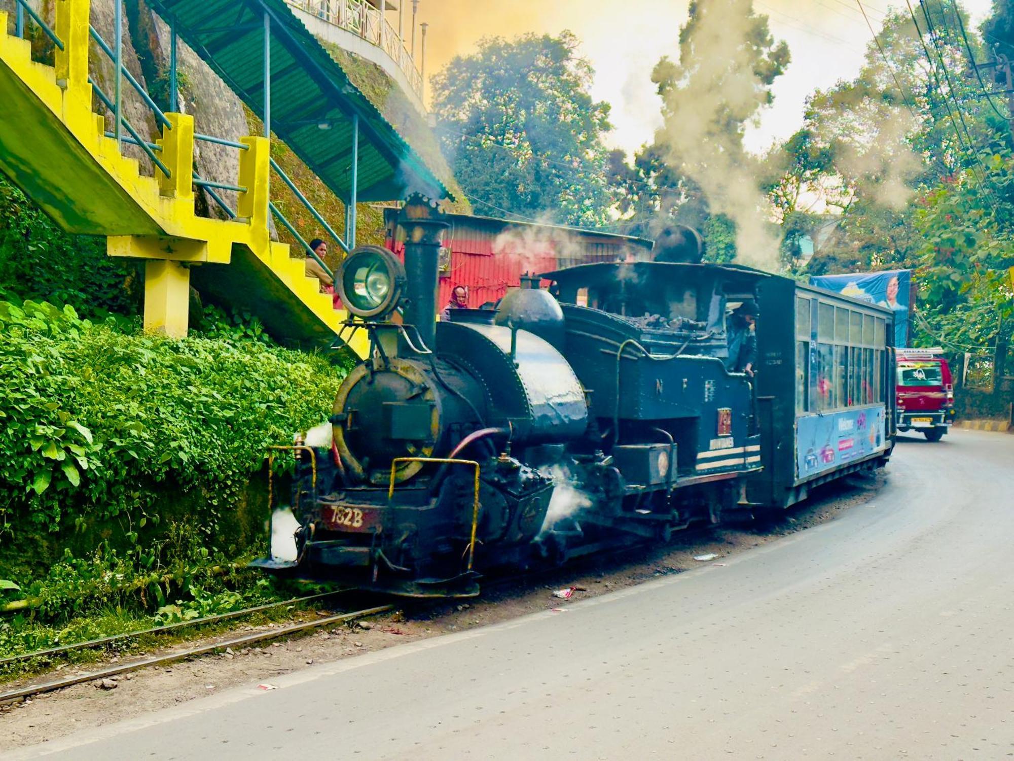 Hotel Lee Green- Best Family Hotel In Darjeeling Дарджилинг Екстериор снимка