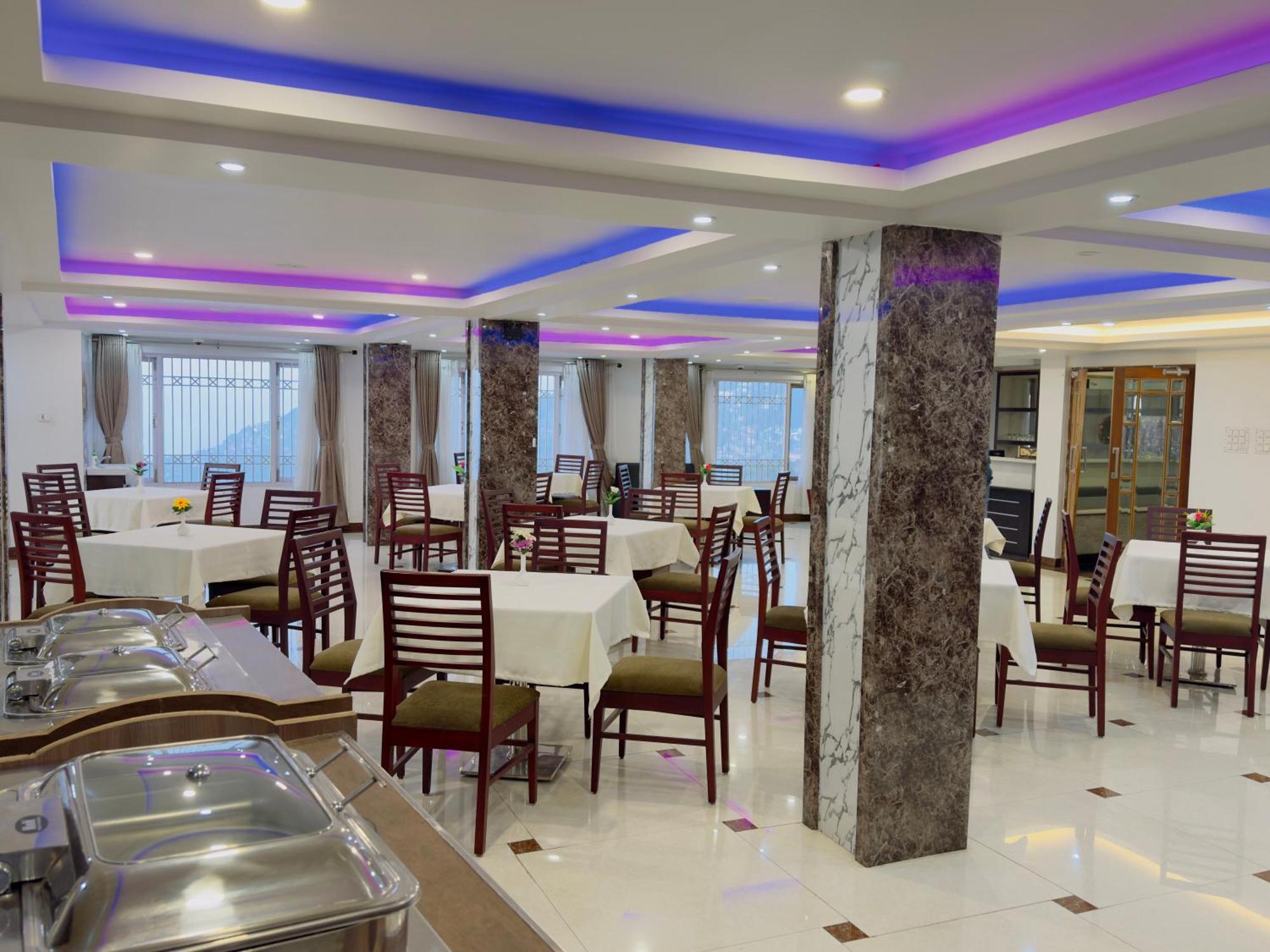 Hotel Lee Green- Best Family Hotel In Darjeeling Дарджилинг Екстериор снимка